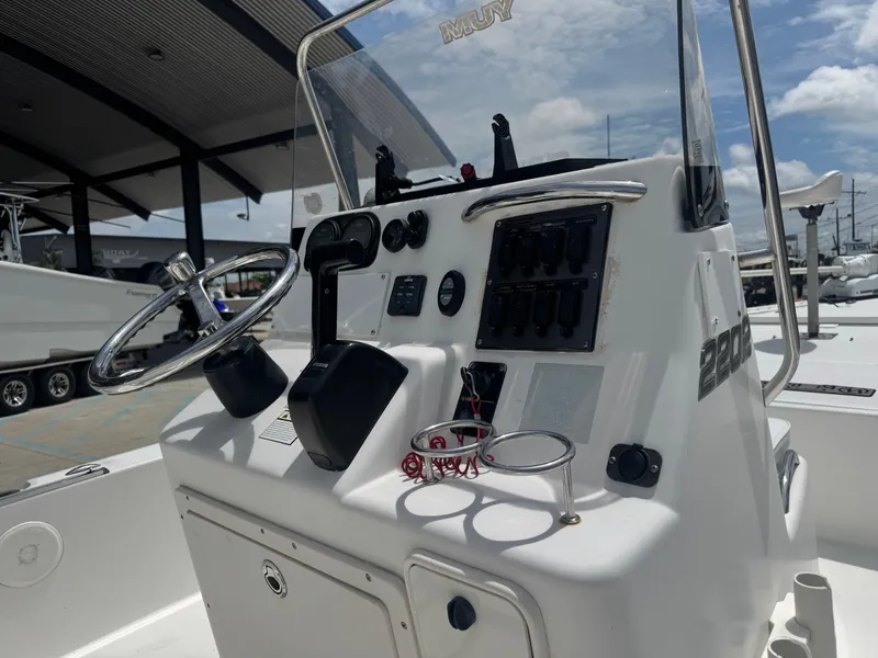 Slide: The Image of Century Inshore 2202 2008 - 8