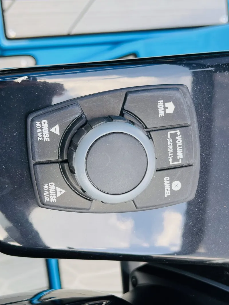 Slide: The Image of Yamaha 222XD 2023 - 24