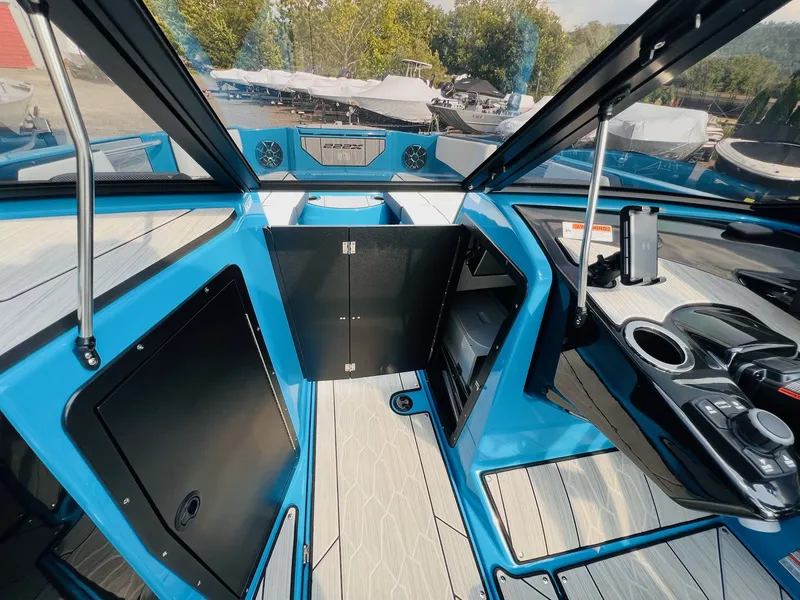 Slide: The Image of Yamaha 222XD 2023 - 35