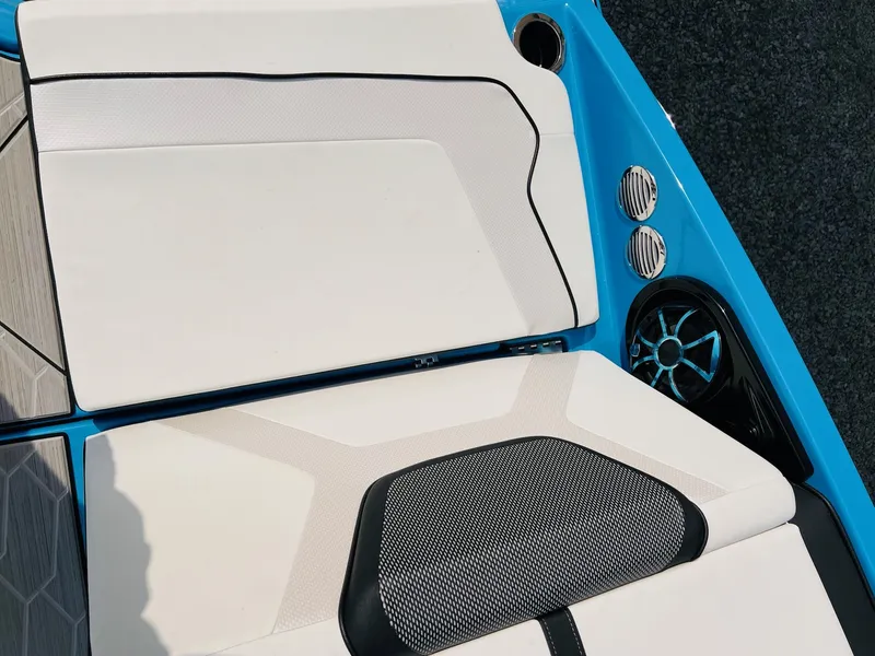 Slide: The Image of Yamaha 222XD 2023 - 47