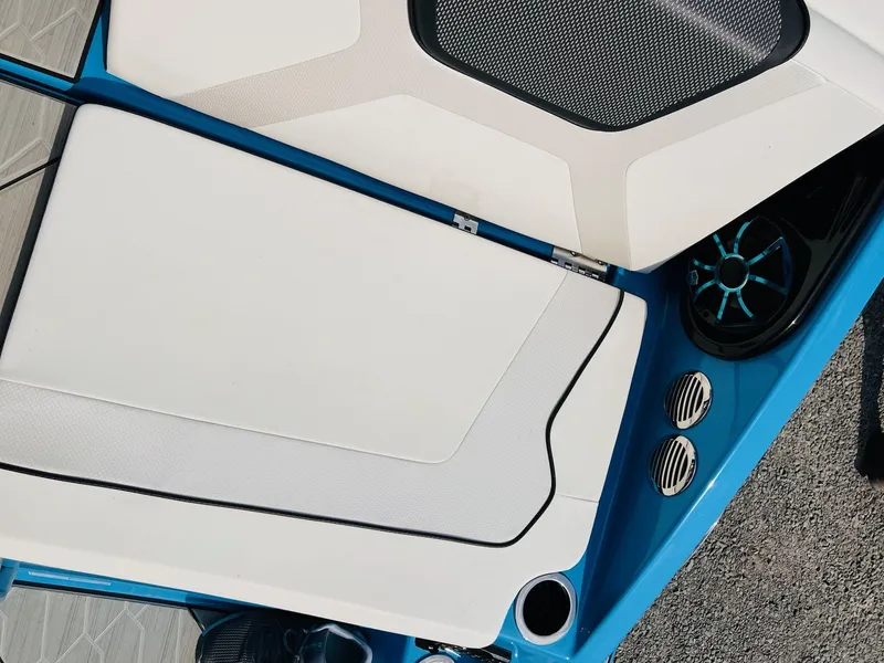 Slide: The Image of Yamaha 222XD 2023 - 48