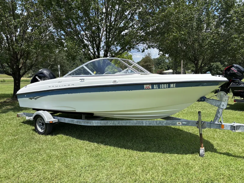 Slide: The Image of Bayliner 180 Bowrider 2011 - 2