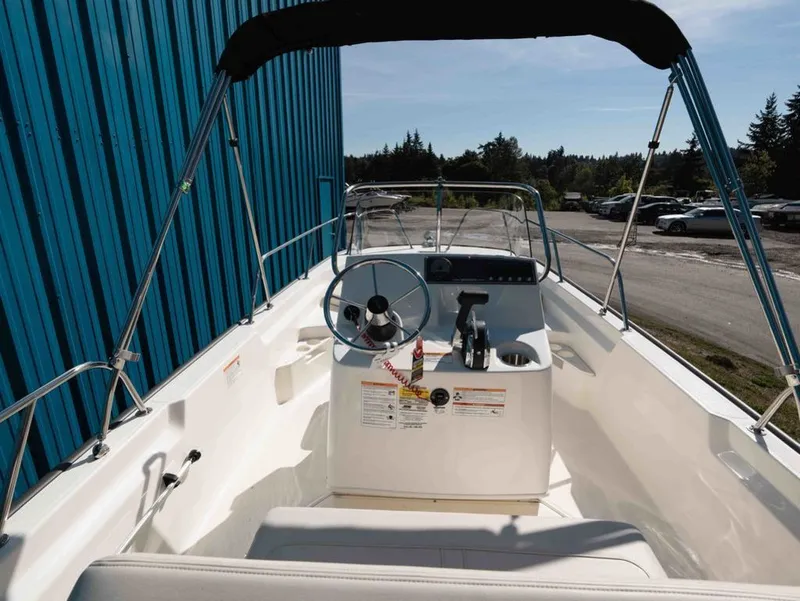 Slide: The Image of Boston Whaler 170 Montauk 2025 - 5