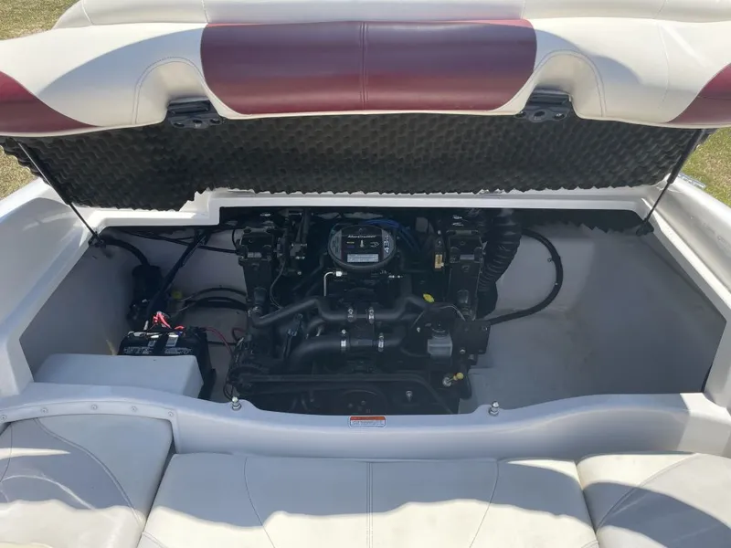 Slide: The Image of Tahoe Q5i 2012 - 16