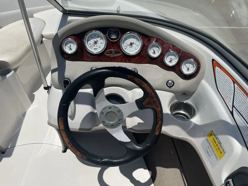 Slide: The Image of Tahoe Q5i 2012 - 6