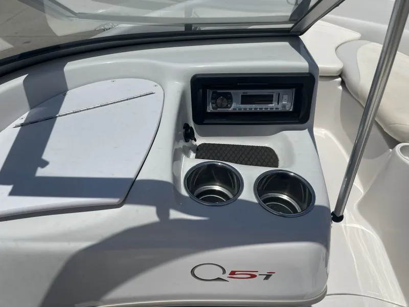 Slide: The Image of Tahoe Q5i 2012 - 7