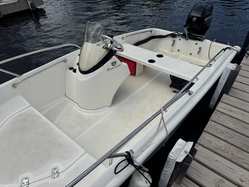 Slide: The Image of Boston Whaler 13 Super Sport 2018 - 6