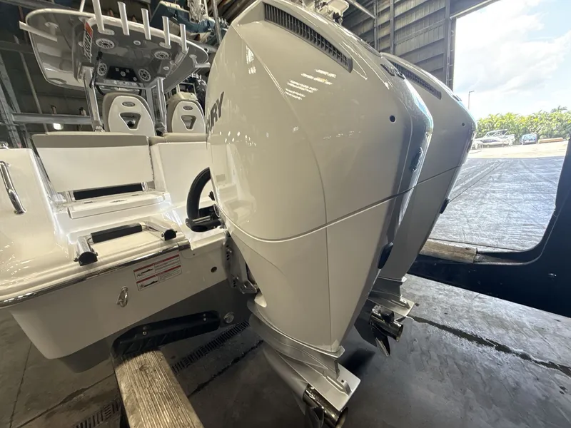 Slide: The Image of Sportsman Heritage 261 Center Console 2026 - 19