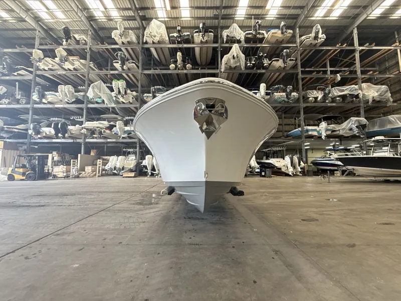 Slide: The Image of Sportsman Heritage 261 Center Console 2026 - 3