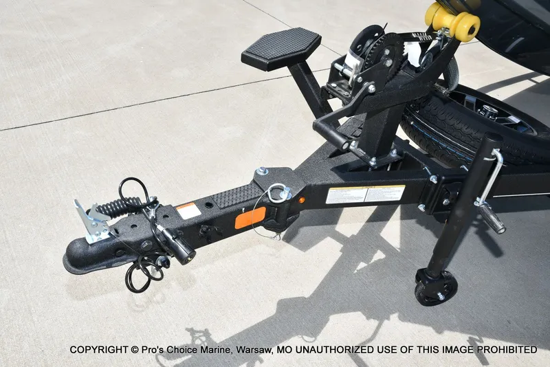 Slide: The Image of Ranger RT188 w/115HP Mercury Pro-XS 2026 - 25