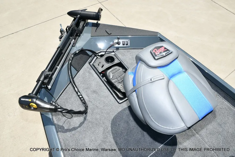 Slide: The Image of Ranger RT188 w/115HP Mercury Pro-XS 2026 - 41