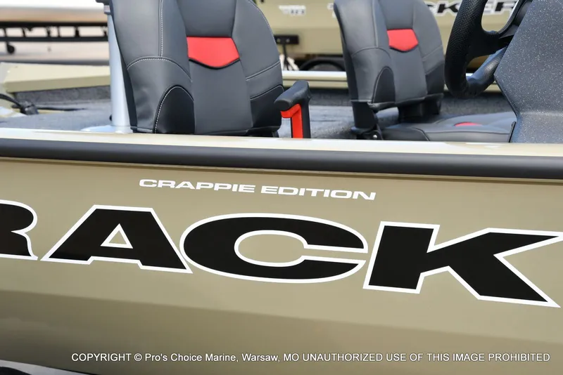 Slide: The Image of Tracker Pro Team 175 Crappie Edition 2026 - 16