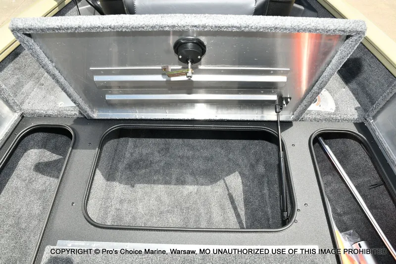 Slide: The Image of Tracker Pro Team 175 Crappie Edition 2026 - 54