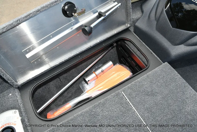 Slide: The Image of Tracker Pro Team 175 Crappie Edition 2026 - 61