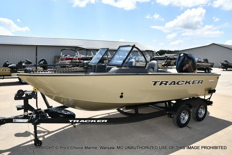 Slide: The Image of Tracker Targa V-18 WT 2026 - 20
