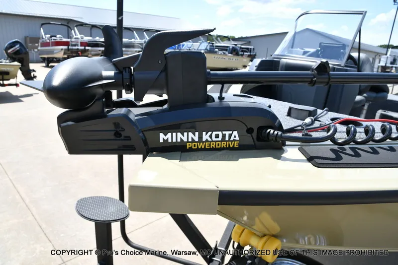 Slide: The Image of Tracker Targa V-18 WT 2026 - 21