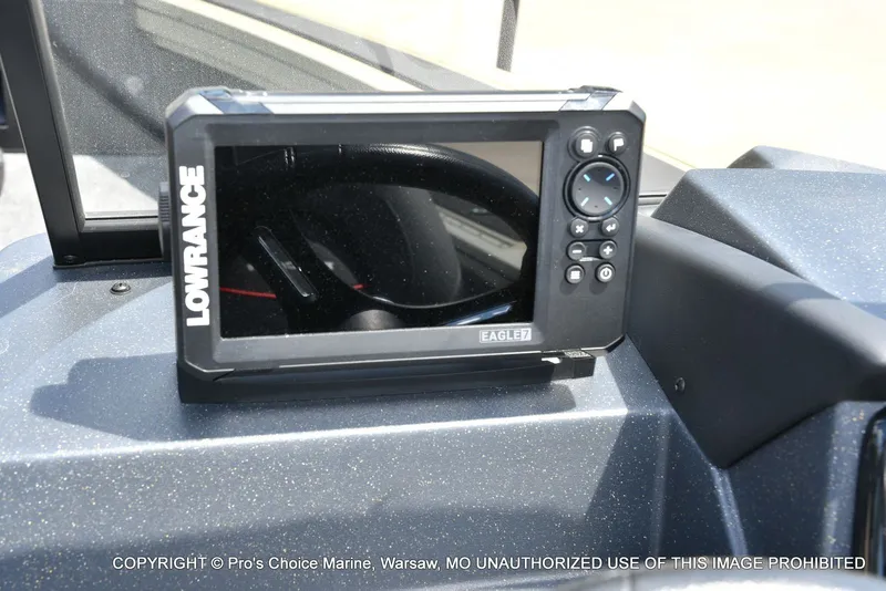 Slide: The Image of Tracker Targa V-18 WT 2026 - 37