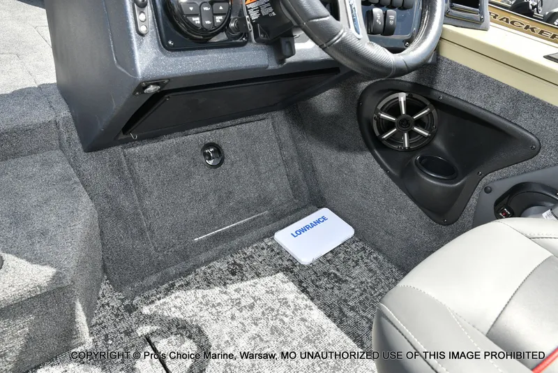 Slide: The Image of Tracker Targa V-18 WT 2026 - 45