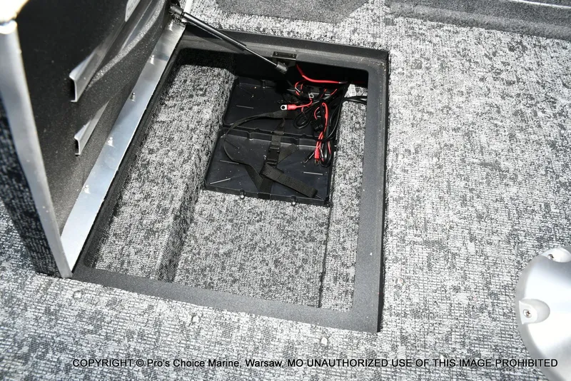 Slide: The Image of Tracker Targa V-18 WT 2026 - 49