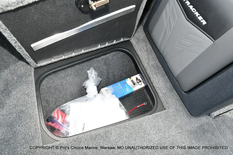 Slide: The Image of Tracker Targa V-18 WT 2026 - 61