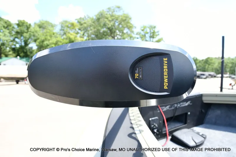 Slide: The Image of Tracker Targa V-18 WT 2026 - 8