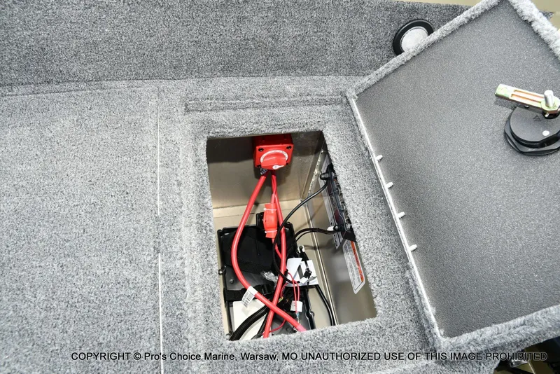 Slide: The Image of Tracker Targa V-18 WT 2026 - 80