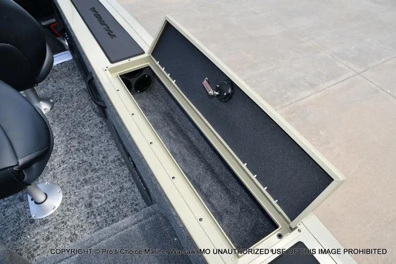 Slide: The Image of Tracker Targa V-18 WT 2026 - 82