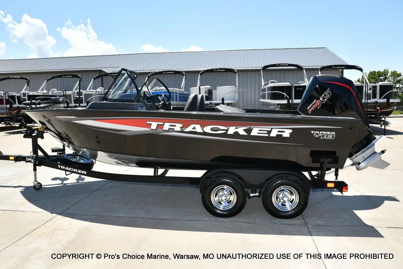 Slide: The Image of Tracker Targa V-19 Walk-Thru w/225HP Pro-XS 2026 - 19