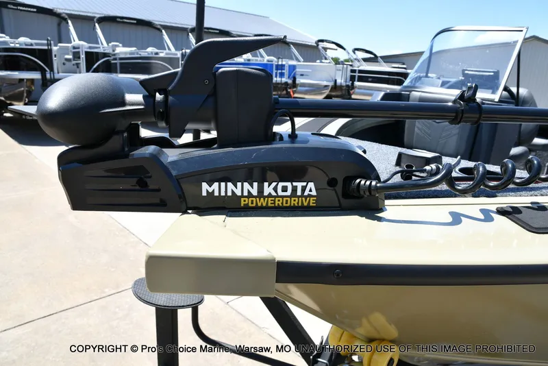 Slide: The Image of Tracker Targa V-19 WT 2026 - 23