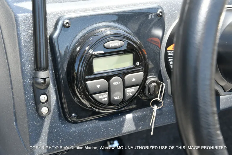 Slide: The Image of Tracker Targa V-19 WT 2026 - 37