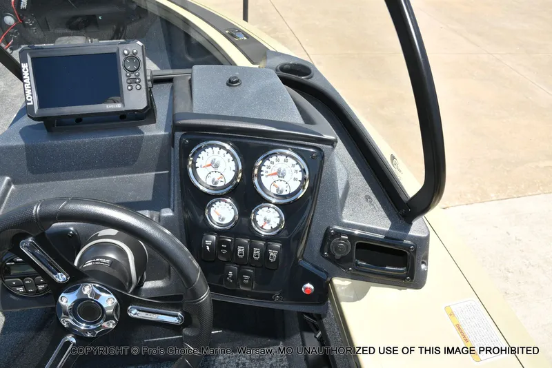 Slide: The Image of Tracker Targa V-19 WT 2026 - 39