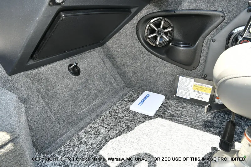 Slide: The Image of Tracker Targa V-19 WT 2026 - 40