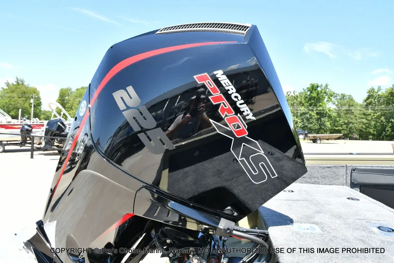 Slide: The Image of Tracker Targa V-19 WT 2026 - 5