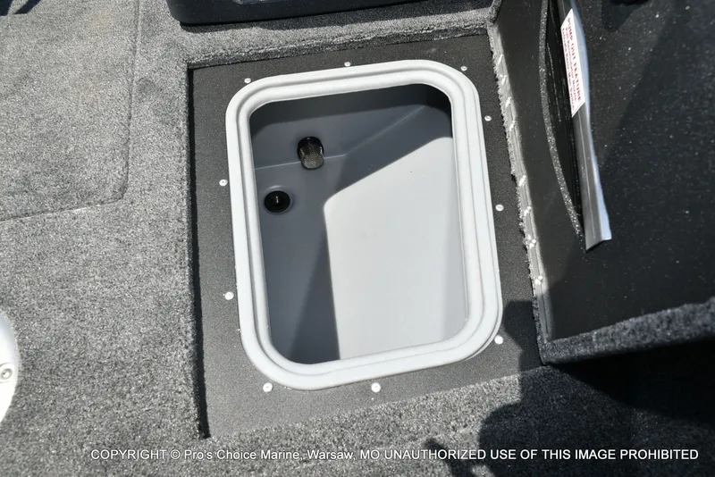 Slide: The Image of Tracker Targa V-19 WT 2026 - 57