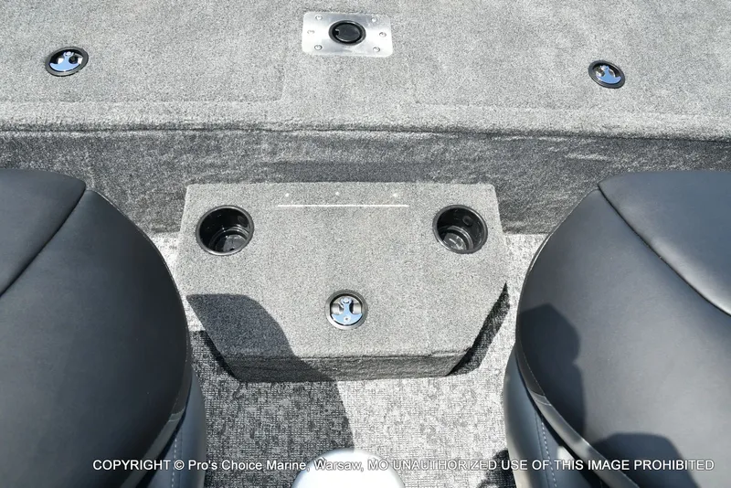 Slide: The Image of Tracker Targa V-19 WT 2026 - 67