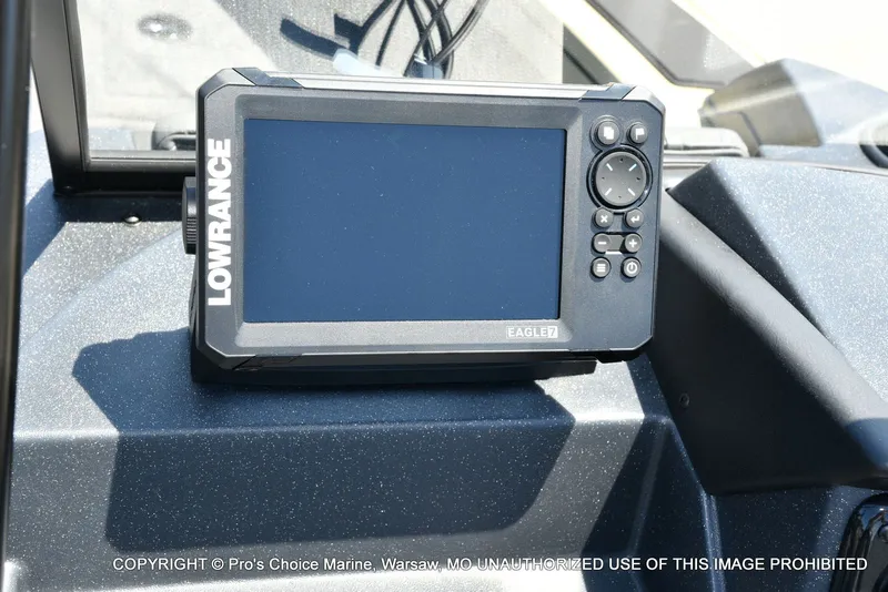 Slide: The Image of Tracker Targa V-19 WT 2026 - 7