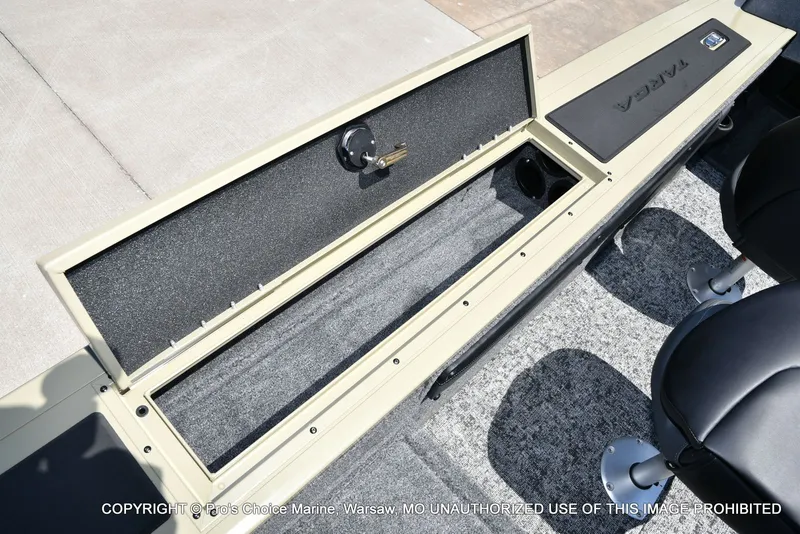 Slide: The Image of Tracker Targa V-19 WT 2026 - 77