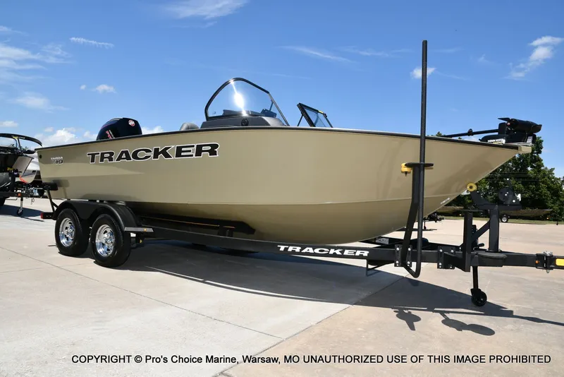 Slide: The Image of Tracker Targa V-19 WT 2026 - 93