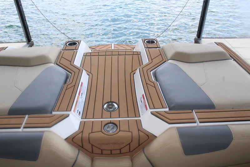 Slide: The Image of Nautique Super Air Nautique GS22 2019 - 21