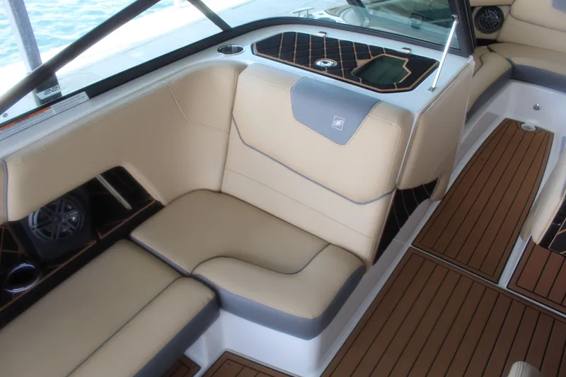 Slide: The Image of Nautique Super Air Nautique GS22 2019 - 9