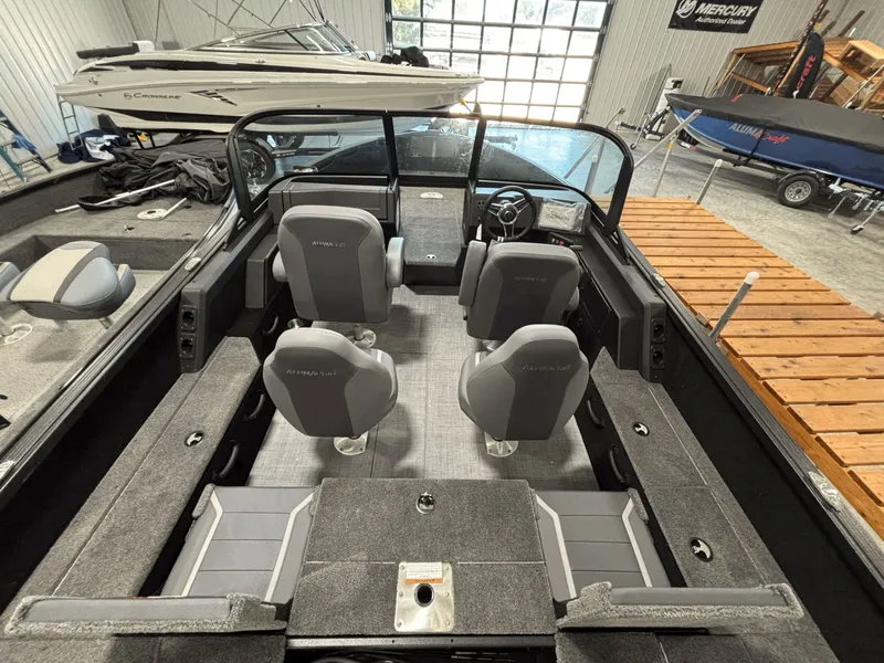 Slide: The Image of Alumacraft Competitor 175X Sport LUXURY 2026 - 14