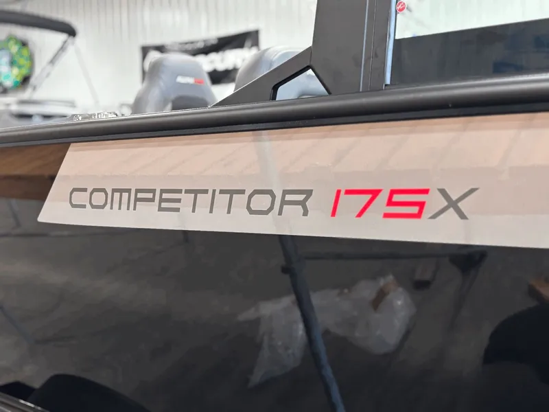 Slide: The Image of Alumacraft Competitor 175X Sport LUXURY 2026 - 16