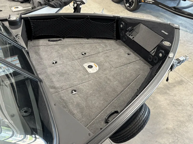 Slide: The Image of Alumacraft Competitor 175X Sport LUXURY 2026 - 4