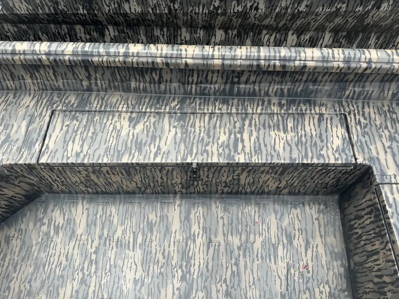 Slide: The Image of Reaper Boats 656 656 STEP TRANSOM 2026 - 4