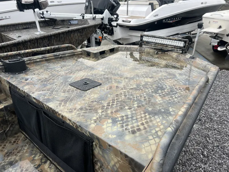 Slide: The Image of Excel Viper F4 1751 VIPER ALUMINUM TRAILER 2026 - 5