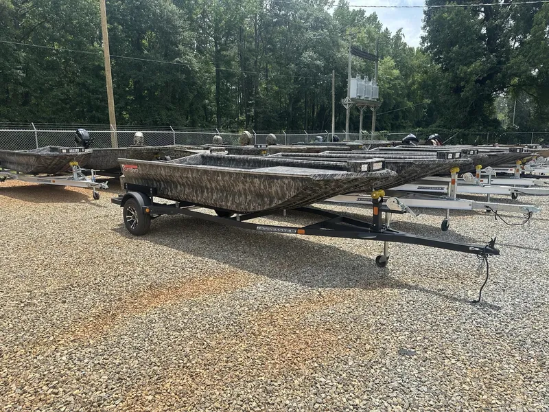 Slide: The Image of Reaper Boats 756 STEP TRANSOM 2026 - 5