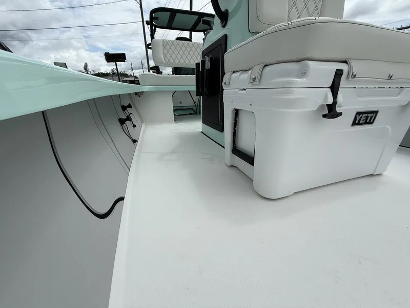 Slide: The Image of Xplor Delta 18CC GUIDE SERIES 2026 - 6