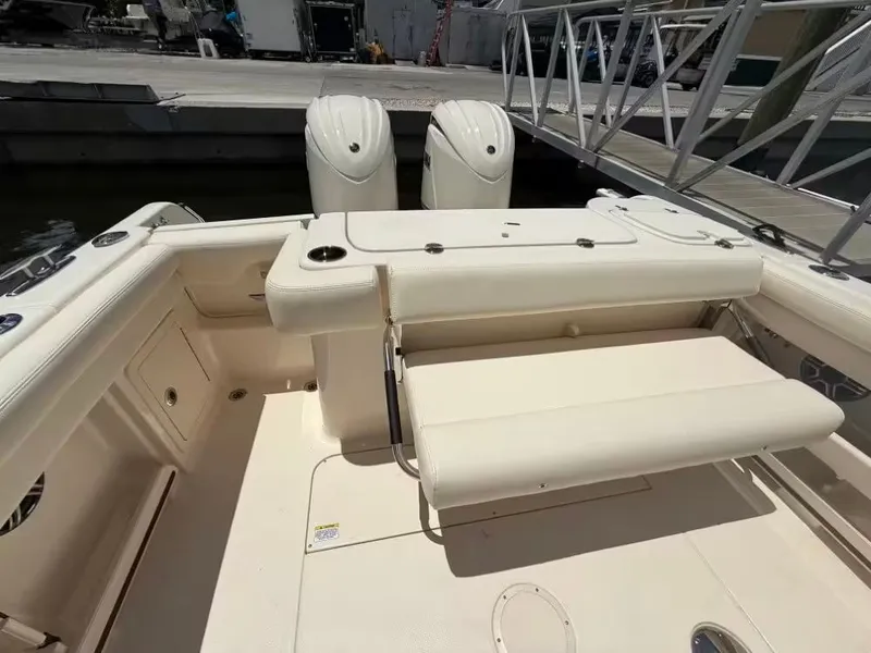 Slide: The Image of Grady-White Freedom 275 2026 - 11