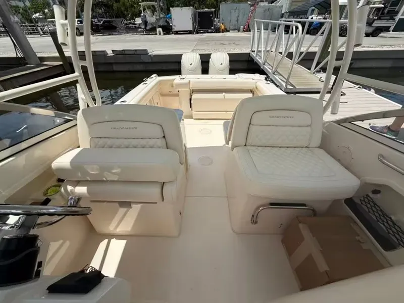 Slide: The Image of Grady-White Freedom 275 2026 - 8