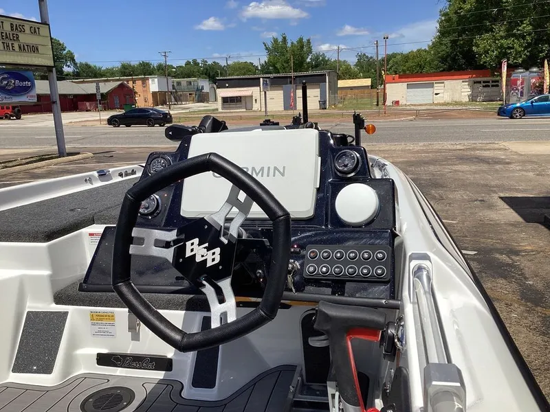 Slide: The Image of Bass Cat Cougar SP 2026 - 13